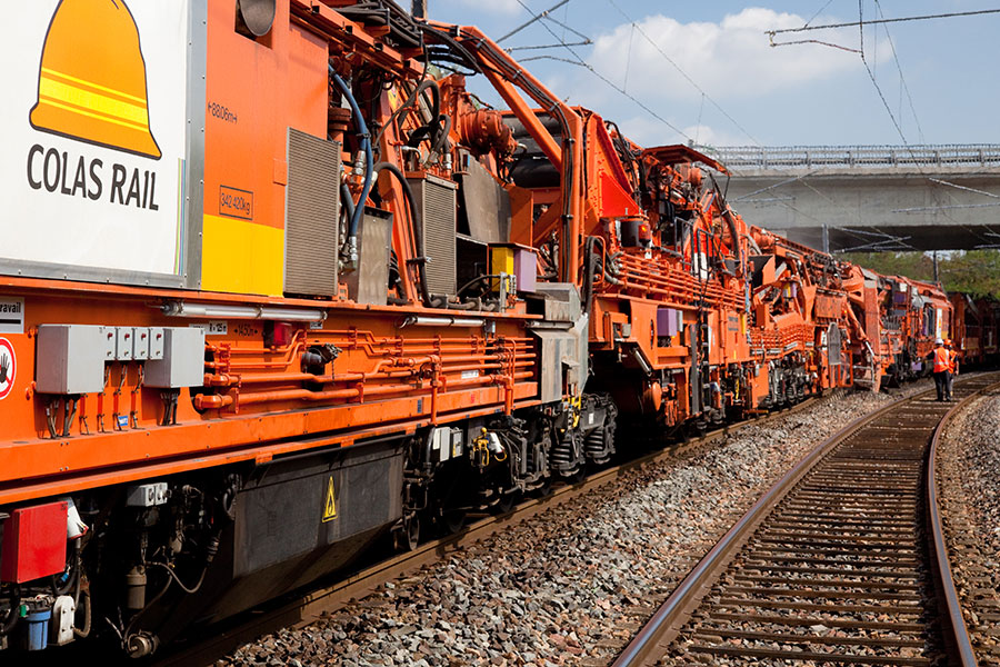 Des contrats signés par Colas, filiale de Bouygues